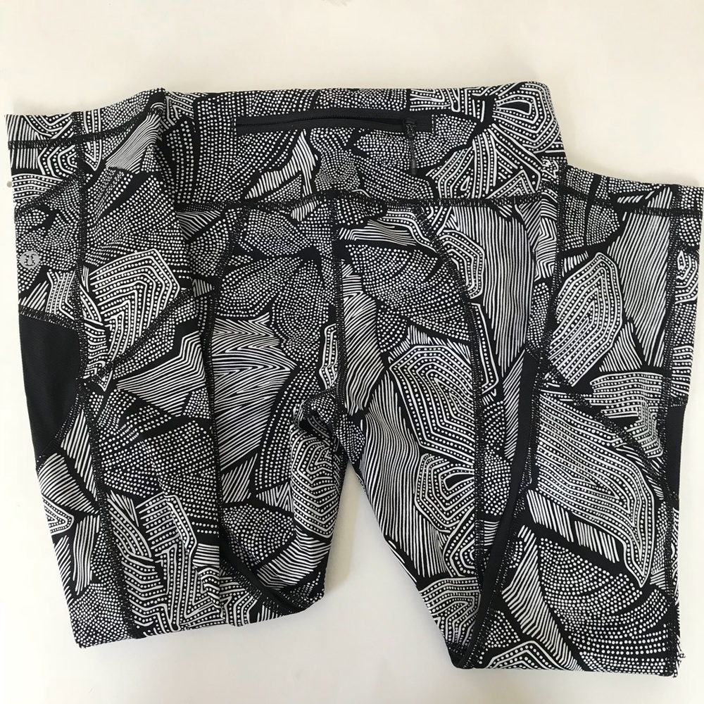 Lululemon Dottie Tribe Pace Rival Crop - Picture 4 of 7